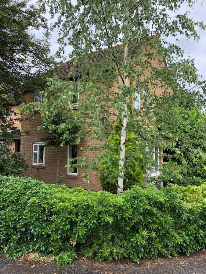 Villa Rowan Tree Aylesbury  Exterior foto